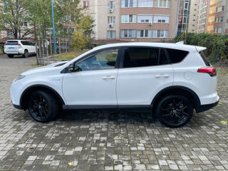 Toyota Rav 4 foto 8