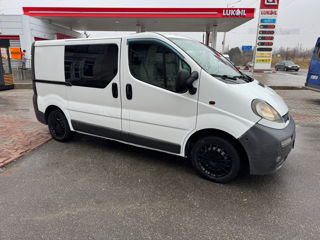 Opel Vivaro foto 3