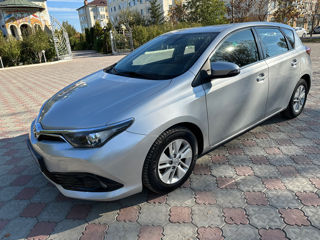 Toyota Auris foto 3