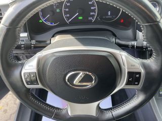 Lexus CT Series foto 13