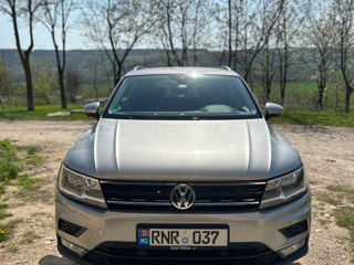 Volkswagen Tiguan foto 2