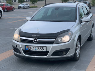 Opel Astra foto 2