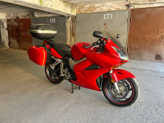 Honda VFR foto 2