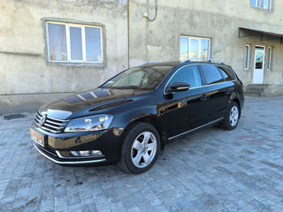 Volkswagen Passat foto 1