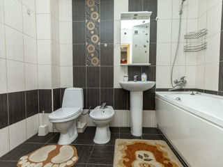 Apartament cu 2 camere, 72 m², Buiucani, Chișinău foto 10