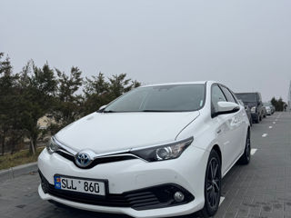 Toyota Auris foto 2