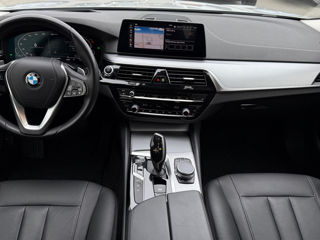 BMW 5 Series foto 5