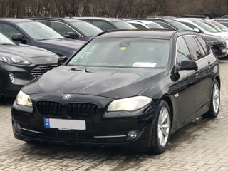 BMW 5 Series foto 1