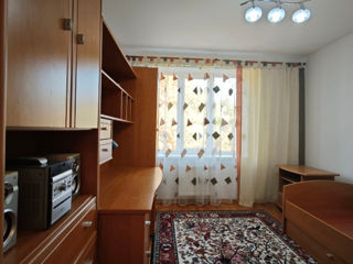 Apartament cu 3 camere, 74 m², Râșcani, Chișinău foto 3