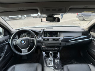 BMW 5 Series foto 7