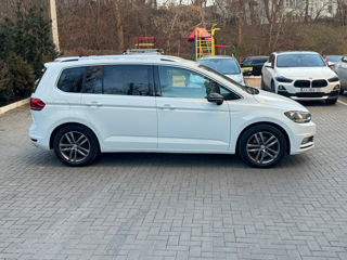 Volkswagen Touran foto 6