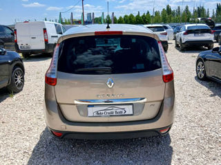Renault Scenic фото 4