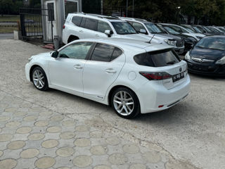 Lexus CT Series foto 8