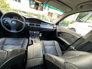 BMW 5 Series foto 1