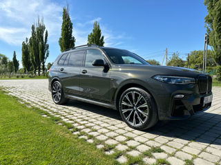 BMW X7 foto 2