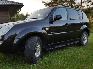 Ssangyong Rexton foto 1