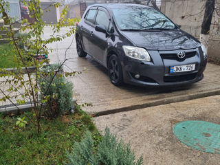 Toyota Auris foto 2