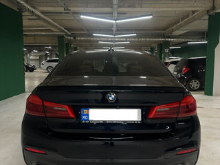 BMW 5 Series foto 5