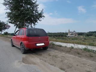 Opel Corsa foto 2