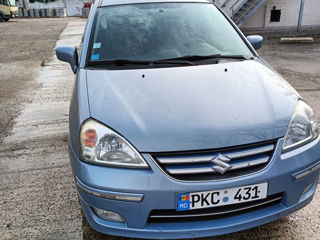 Suzuki Liana foto 6