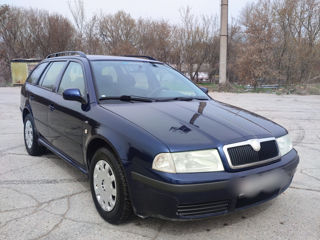 Skoda Octavia foto 3