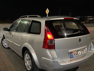 Renault Megane foto 4