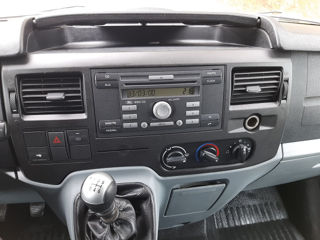 Ford Tranzit foto 7