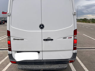 Mercedes Sprinter 319 foto 2