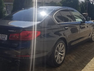 BMW 5 Series foto 7