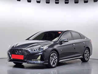 Hyundai Sonata foto 1