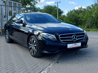 Mercedes E-Class foto 3