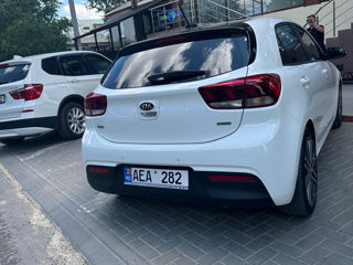 KIA Rio foto 2