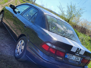 Mazda 626 foto 4
