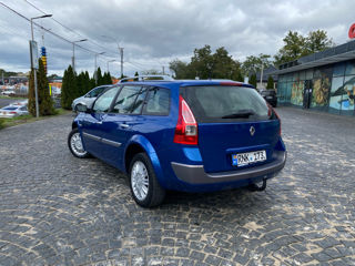 Renault Megane foto 3