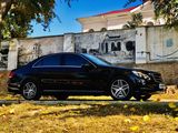 Mercedes  Benz chirie  albe/ negre  70€/zi! foto 4