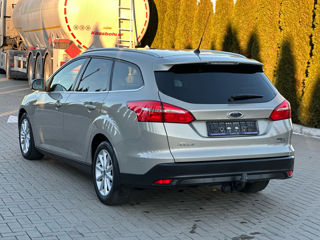 Ford Focus foto 3