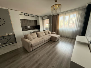 Ap. 3 cam., 85 м², 5/9 et.