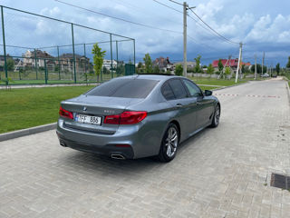 BMW 5 Series foto 3