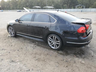 Volkswagen Passat foto 2