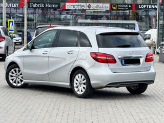 Mercedes B-Class foto 5