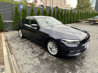 BMW 5 Series foto 3