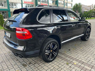 Porsche Cayenne foto 8