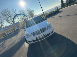 Mercedes B-Class