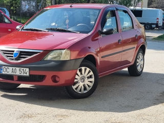 Dacia Logan foto 1