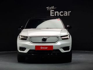 Volvo XC40 foto 3