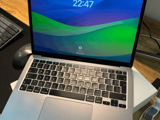 MacBook Air M1, 8GB RAM, 256GB SSD - starea perfectă foto 1