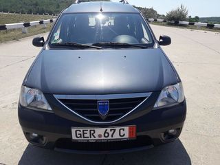 Dacia Logan foto 9