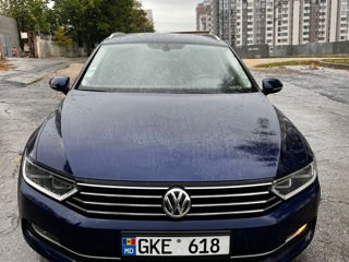 Volkswagen Passat foto 2