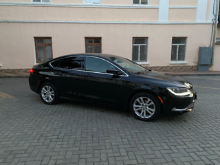 Chrysler 200 foto 2