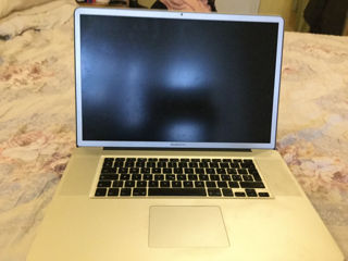 Macbook Pro 17 A1296 la piese